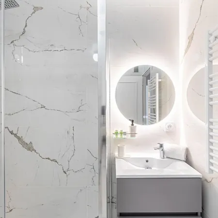 Guestready - Moderne Pres De L'arc De Triomphe Apartman *